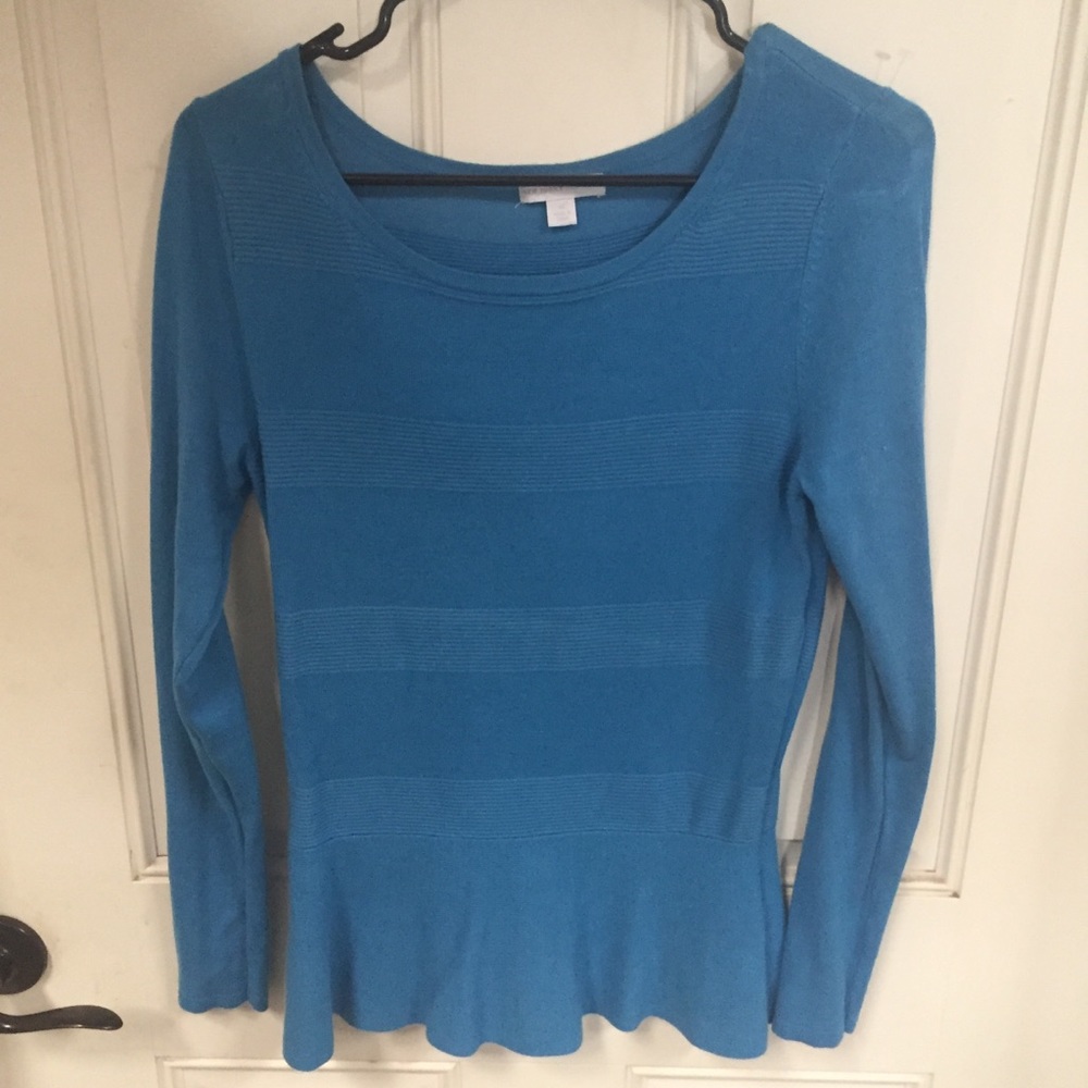 Adorable Ny and co peplum sweater !